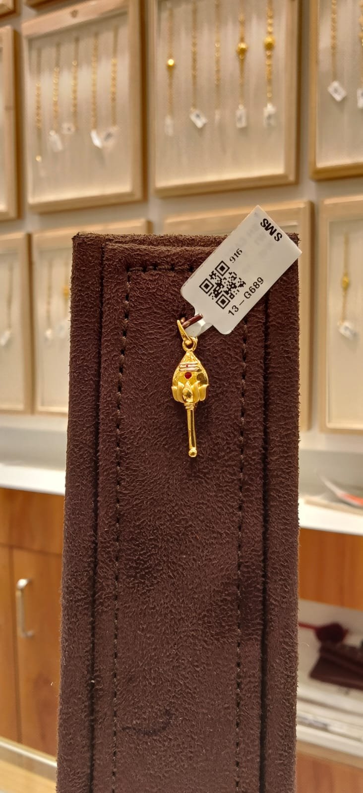 Single Hook Dollar